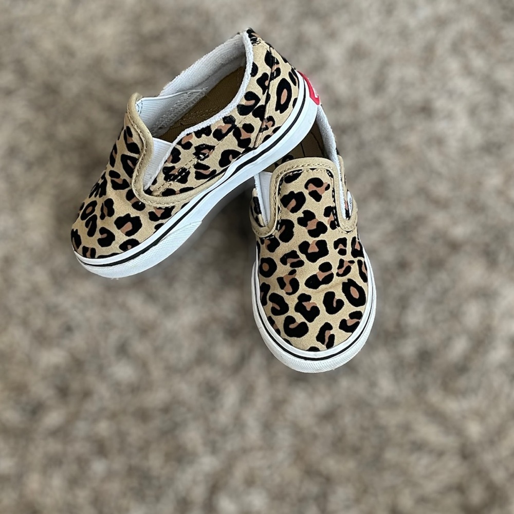 Cheetah print Vans